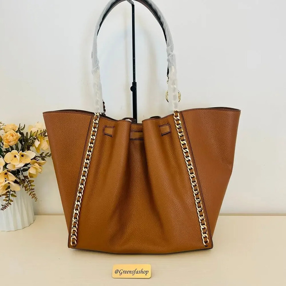 Michael Kors Mina Women Large Belted MKCharm Chain Tote Shoulder Bag Luggage - Picture 4 of 10